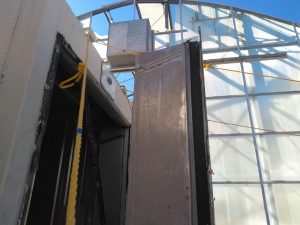 Fridge removal from the 40 footer at SAM, Biosphere 2